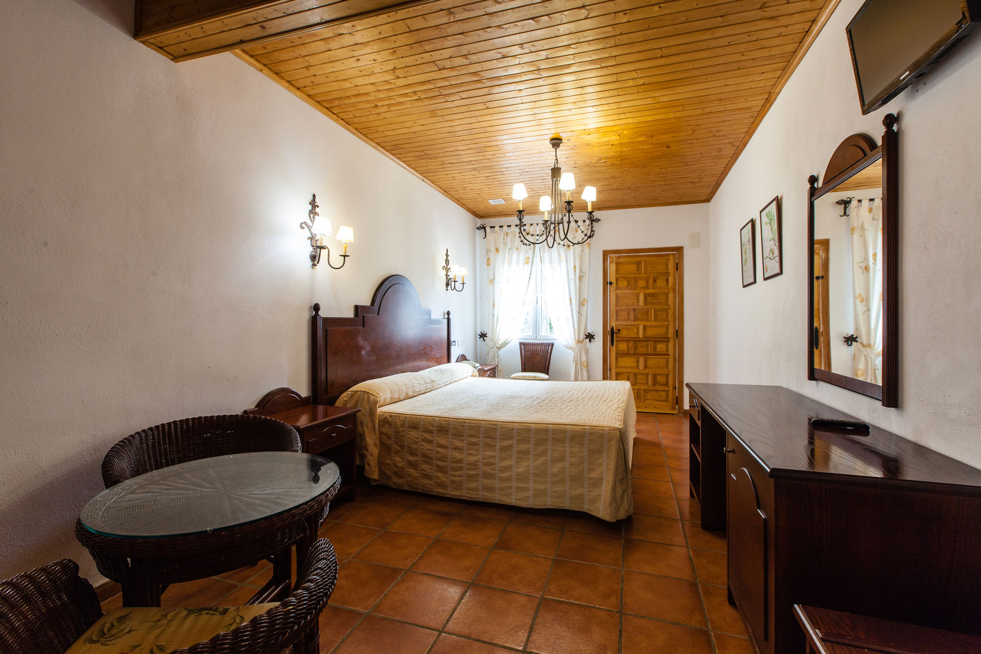 Hotel Noguera Sierpe Cazorla - Habitación 7 - 1